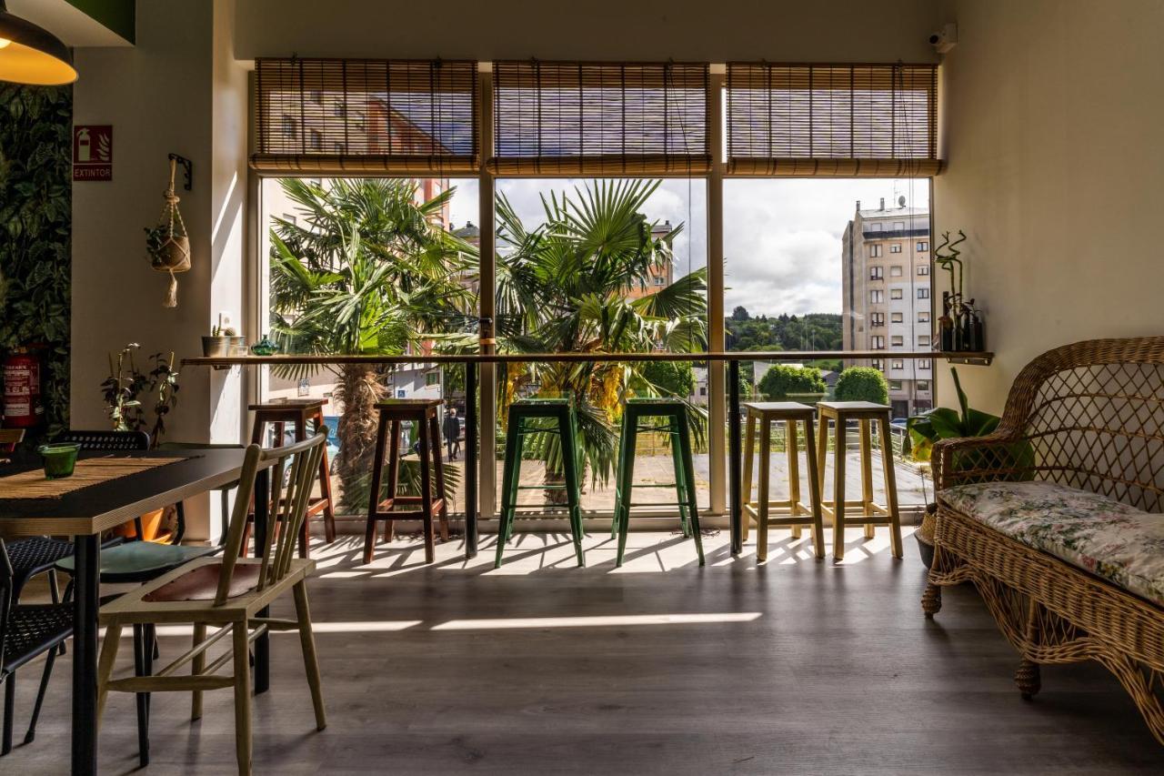 Four Rooms Hostel Луго Экстерьер фото